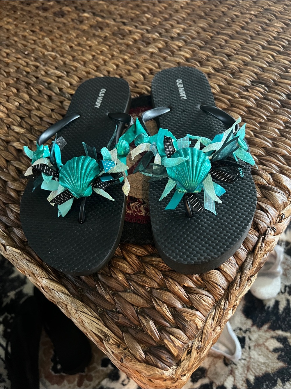 Old Navy Black Flip Flops with Teal Shell & Aqua Ribbon Accents